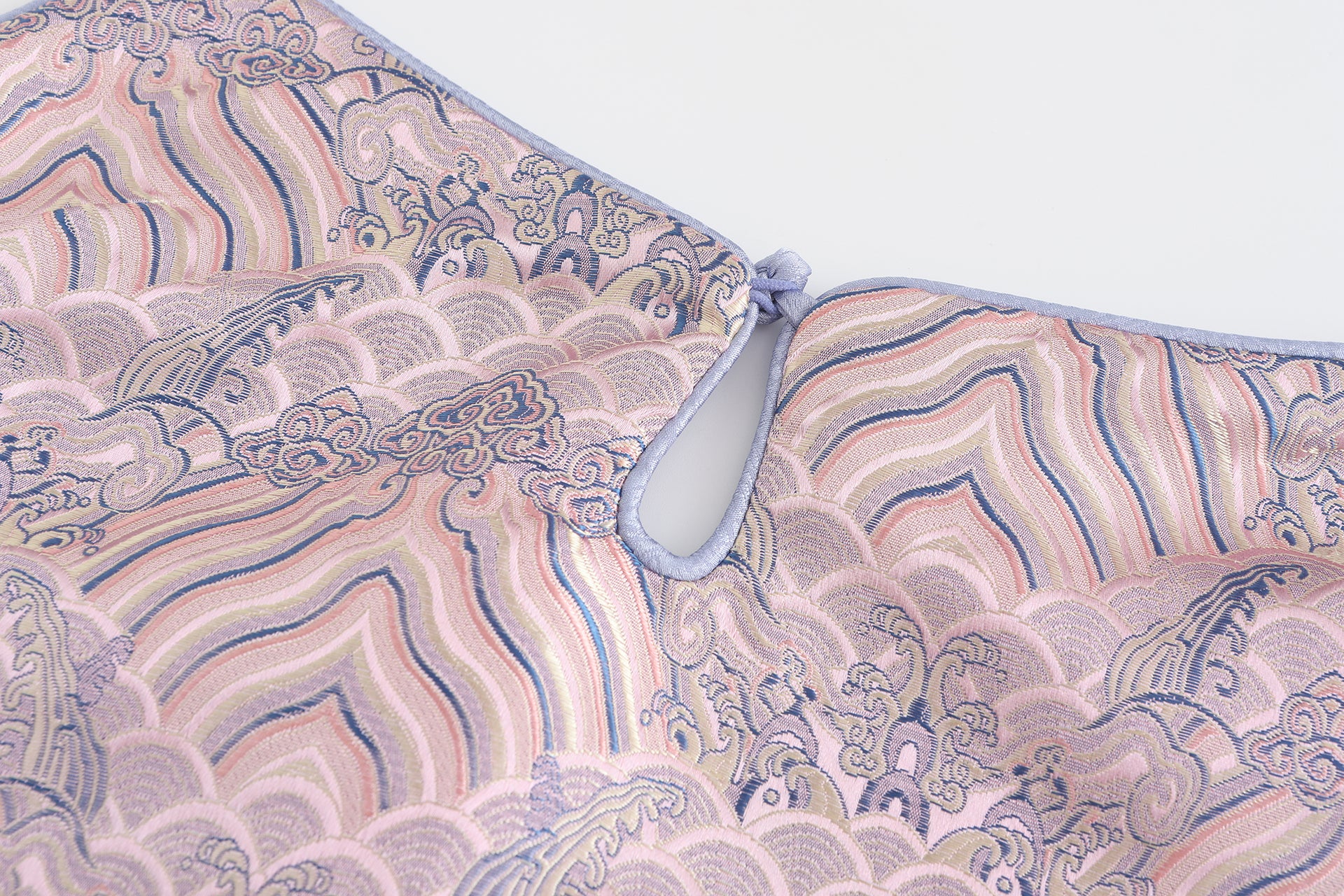 Dong Cropped Reversible Apron Top, Silk Brocade Fabric, periwinkle pink, button closeup