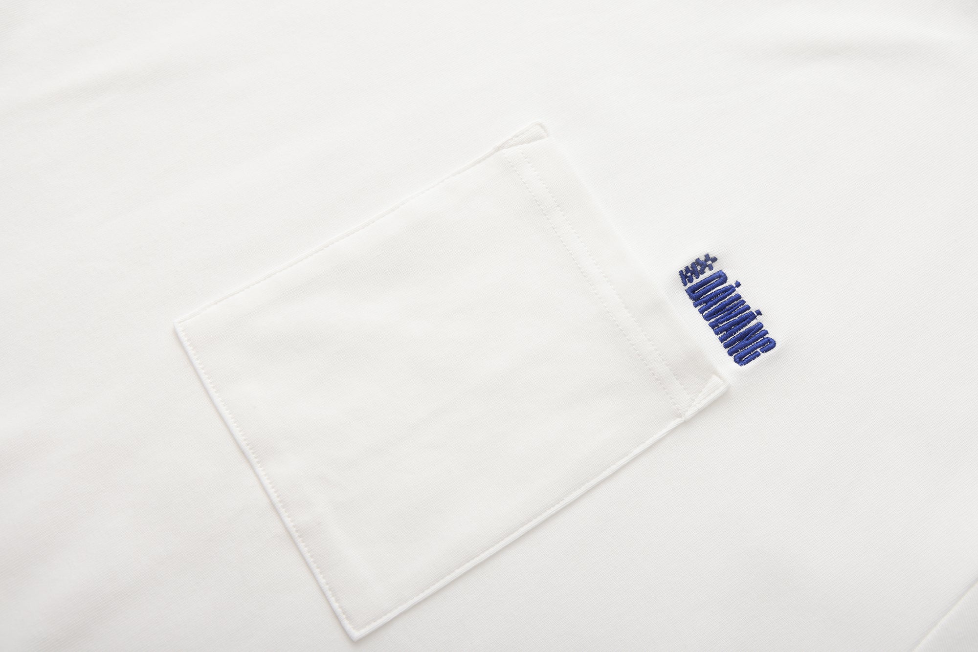 Pan Oversized Side Button T-shirt