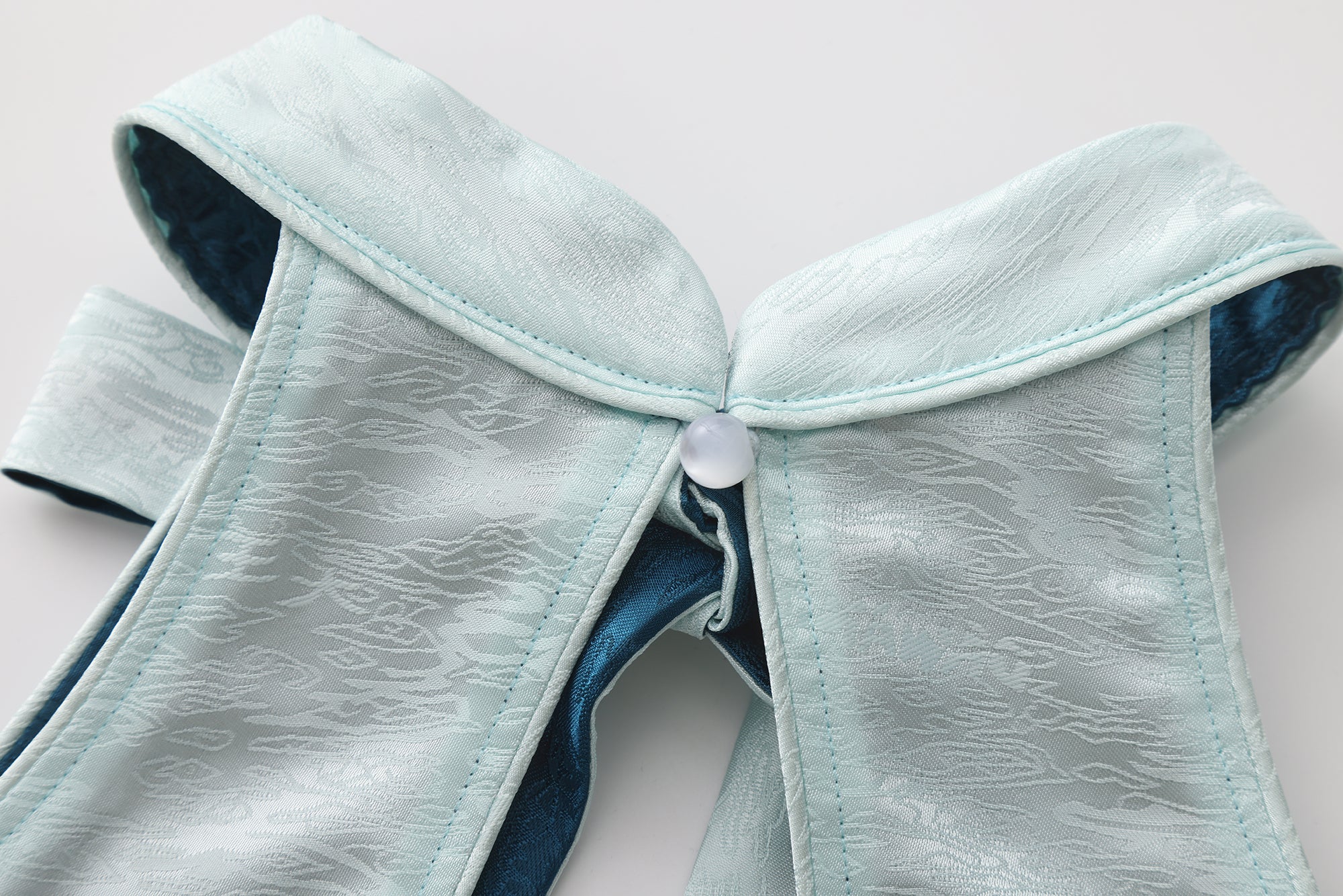 Xi Keyhole Reversible Tie-up Top Jade Blue