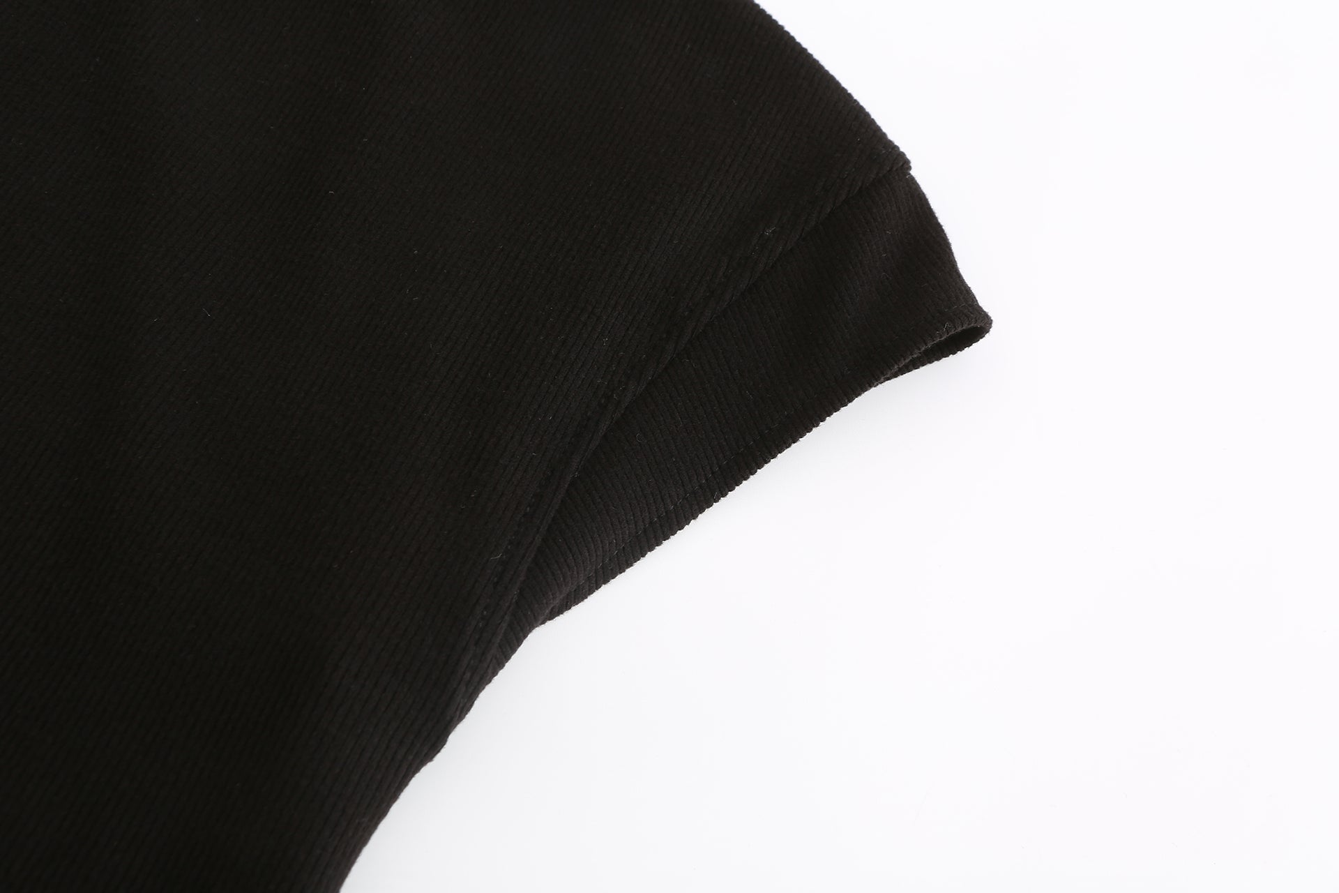 Xin Keyhole Back Knit Top